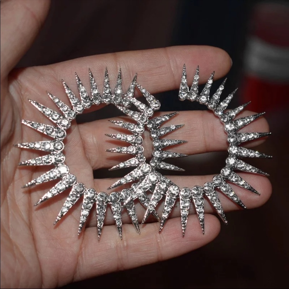 *NEW*Vintage Sun Shape Diamond Hoop Earrings - Picture 3 of 5